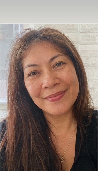 Placeholder customer photo — Divine C., 44, Iloilo City